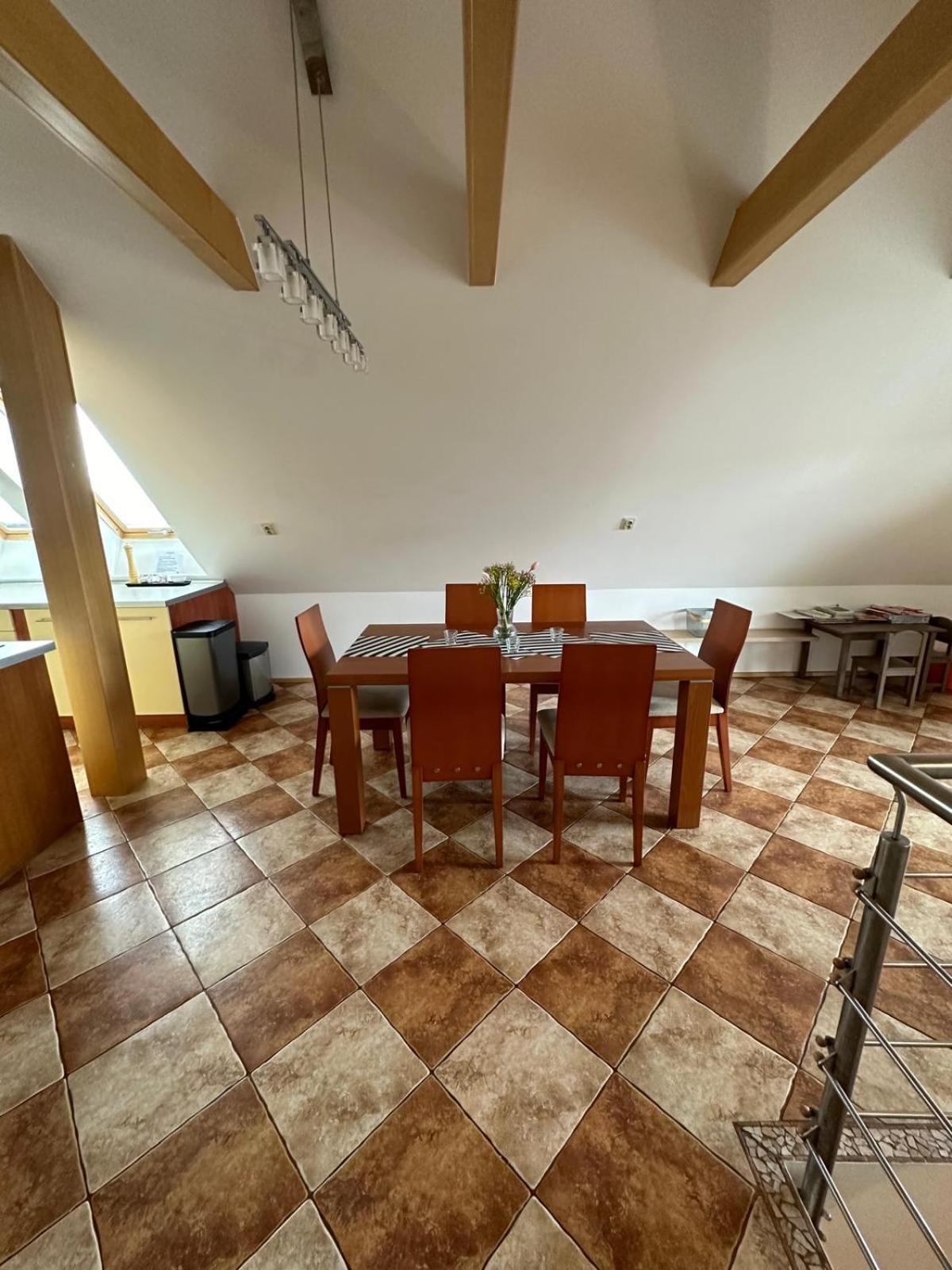 Apartman Lipa מיקולוב מראה חיצוני תמונה